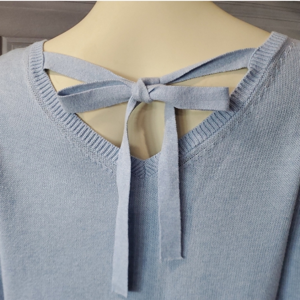 Talbots cozy dressy v-neck sweater light blue back tie womens L